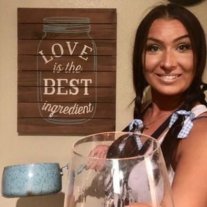 Meet your Posher, Nichole